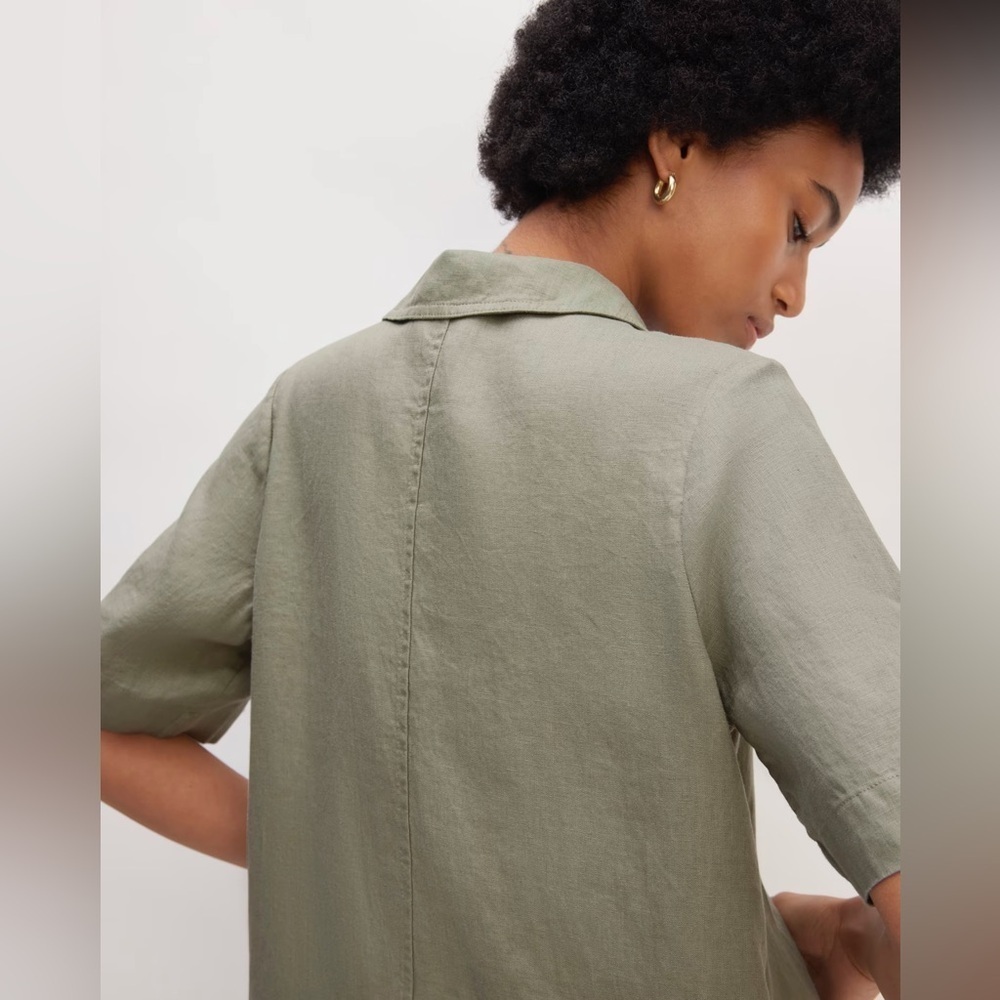 Everlane The Shirtdress in Linen Sage Green - Picture 3 of 10